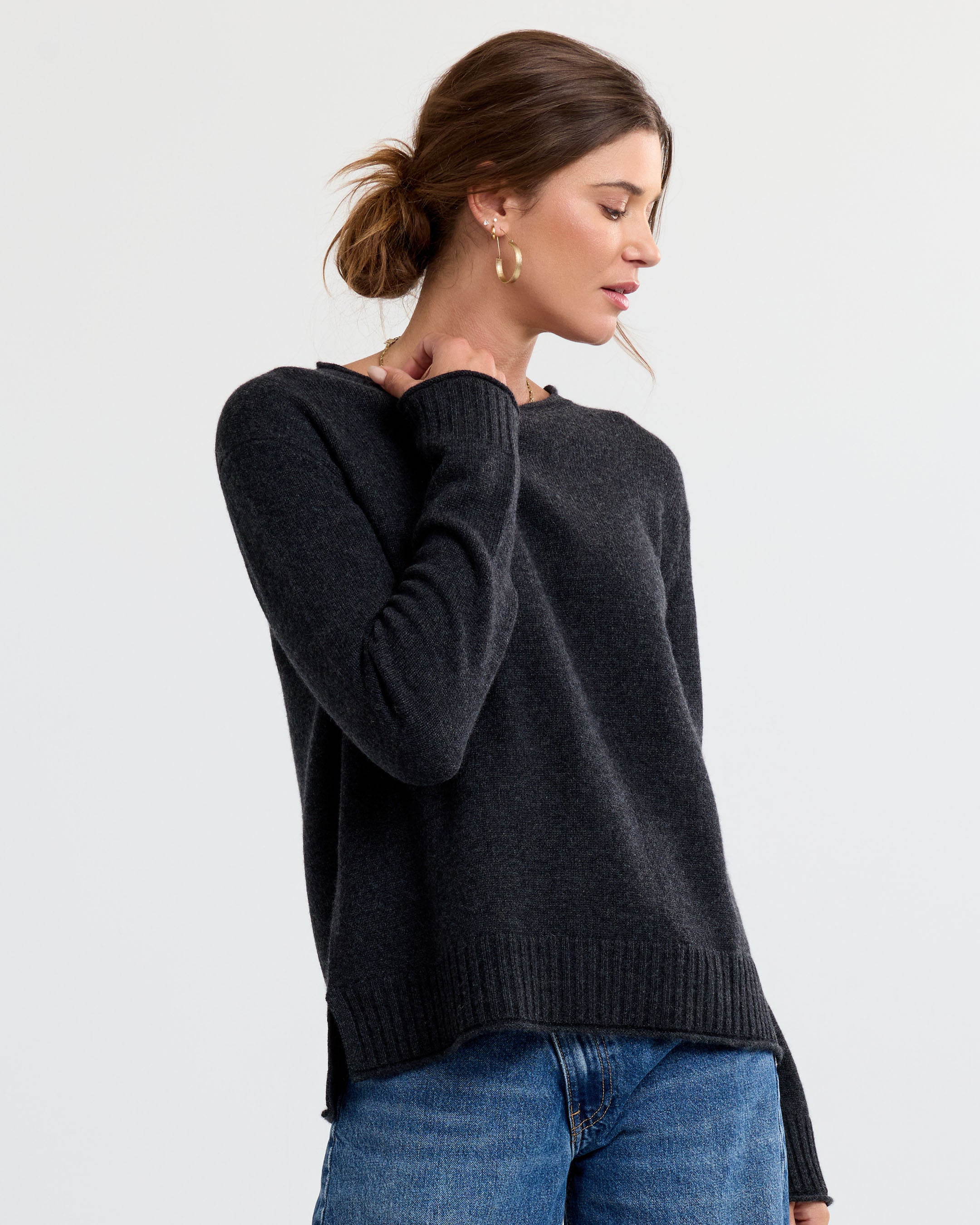 Essential Cashmere Crew - Image 10